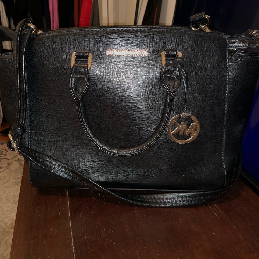Michael Kors authentic purse black
